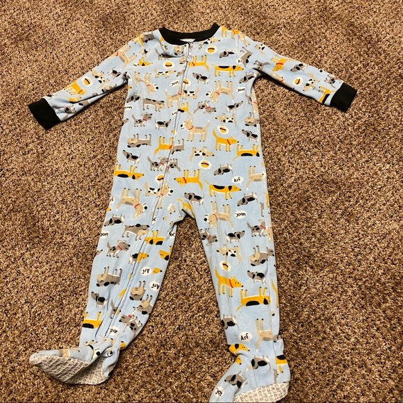 Carters Puppy Dog Feet Pajamas blue size 24 months - Picture 2 of 5